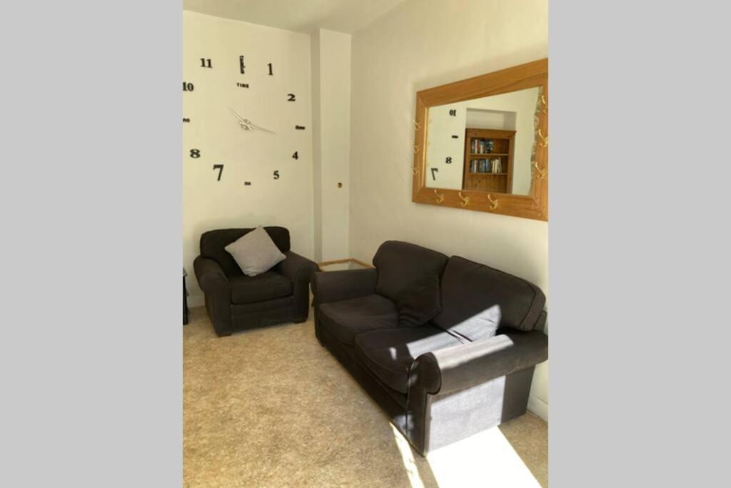 La Petite Maison - Self Catering Pre-en-Pail-Saint-Samson Buitenkant foto